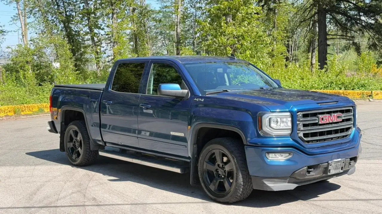 GMC Sierra 1500 снимка GMC Sierra 1500