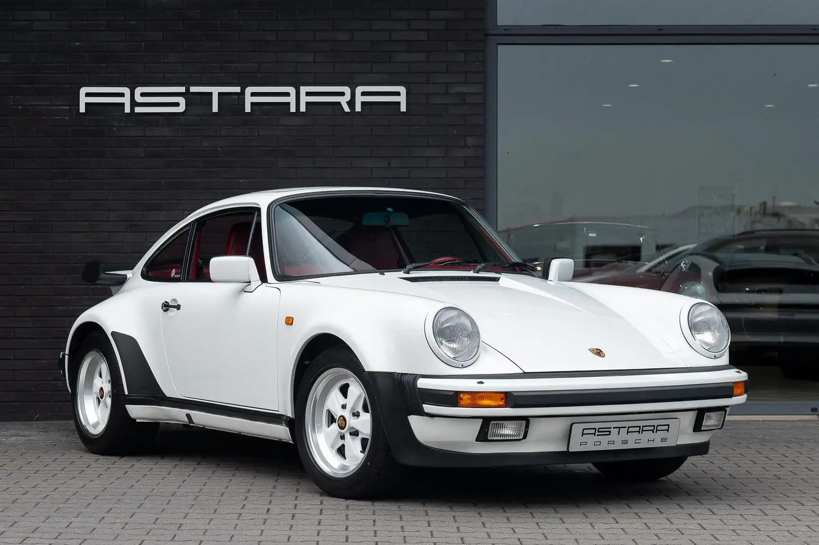 Porsche 911 930 3.3 Turbo Coupé Wit - 1