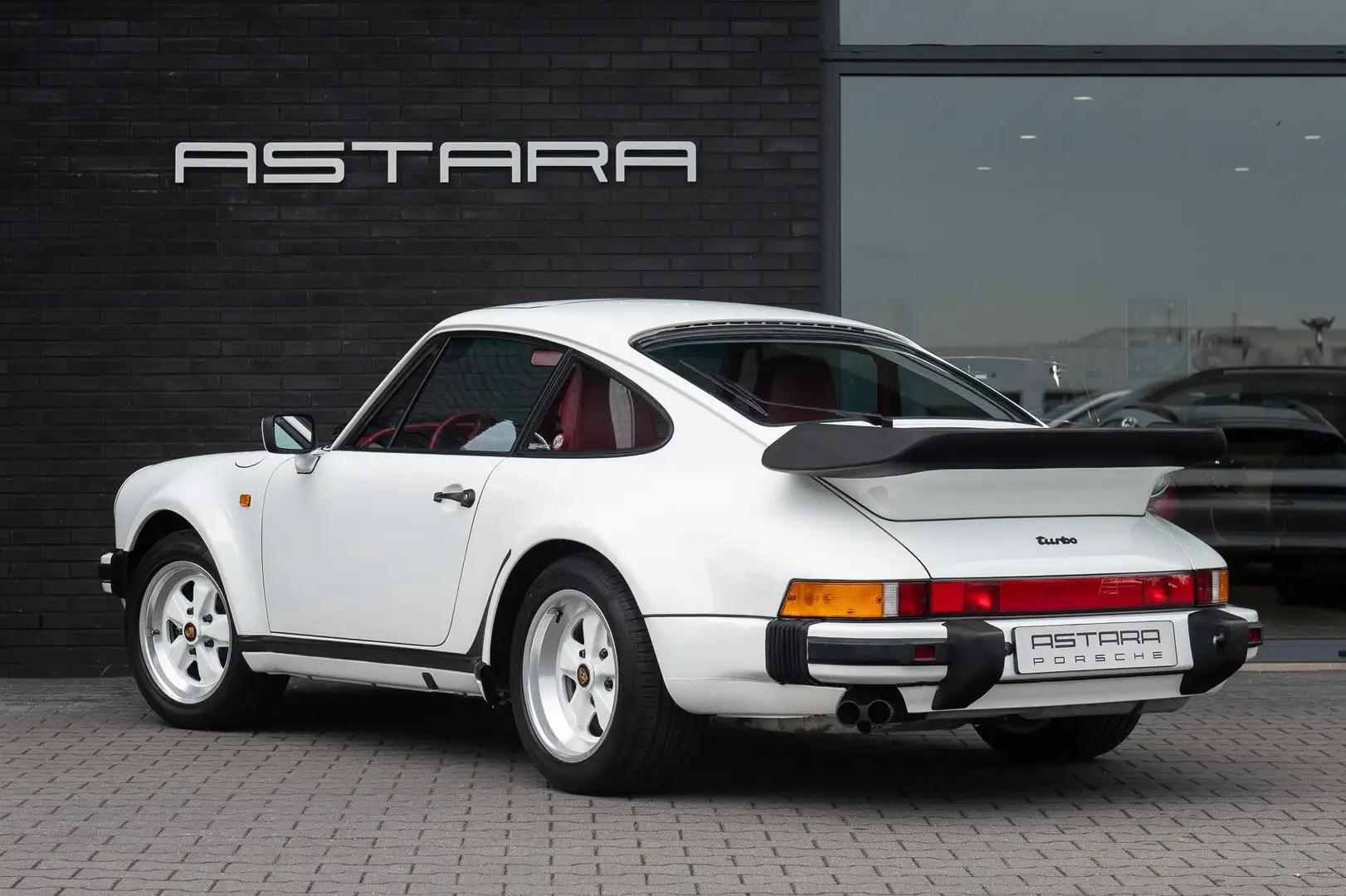 Porsche 911 930 3.3 Turbo Coupé Wit - 2