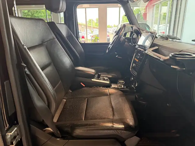 Mercedes-Benz G Class view 11