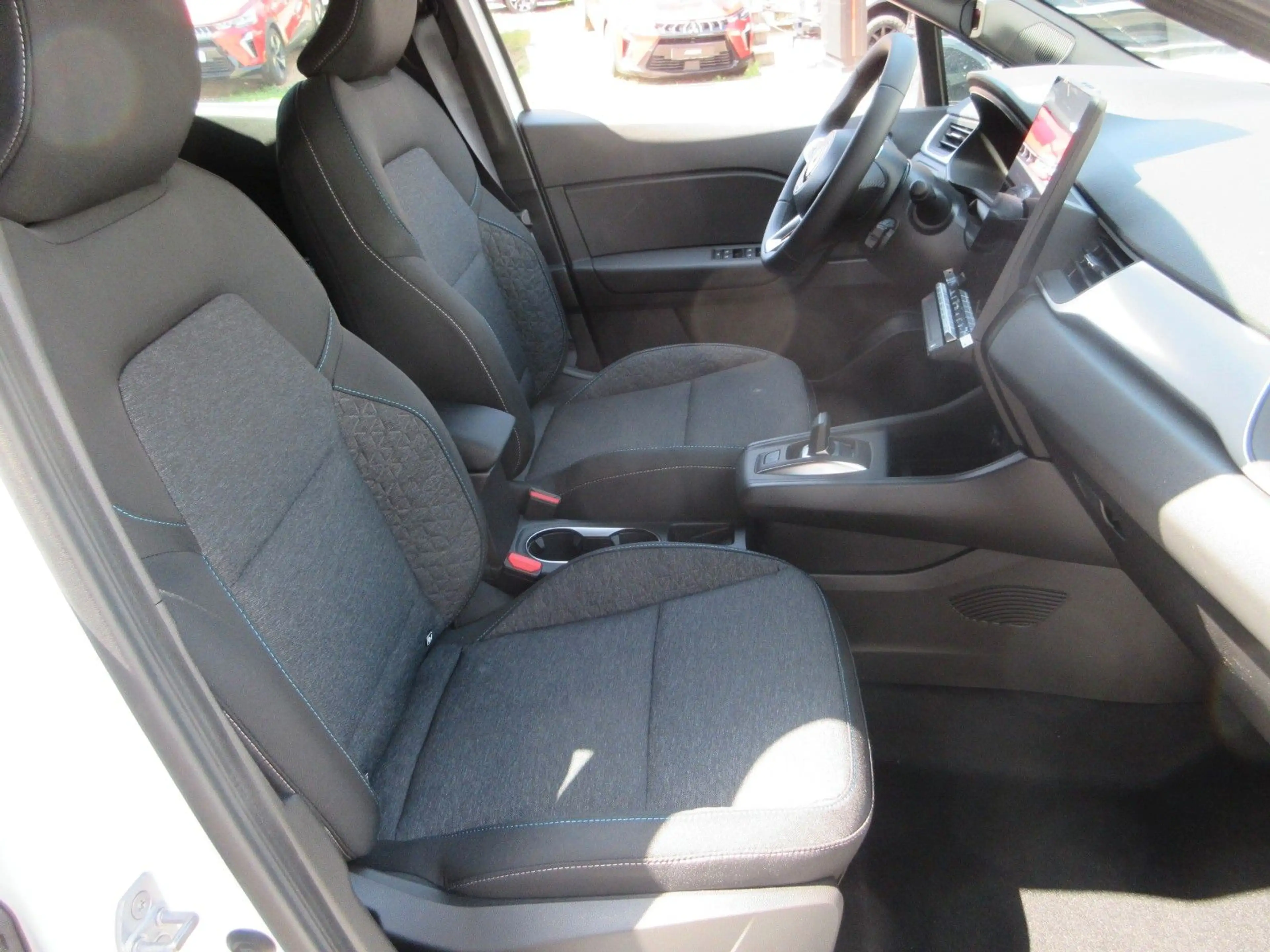 Mitsubishi Grandis 1.8 HEV Diamant Plus DCT — photo 13