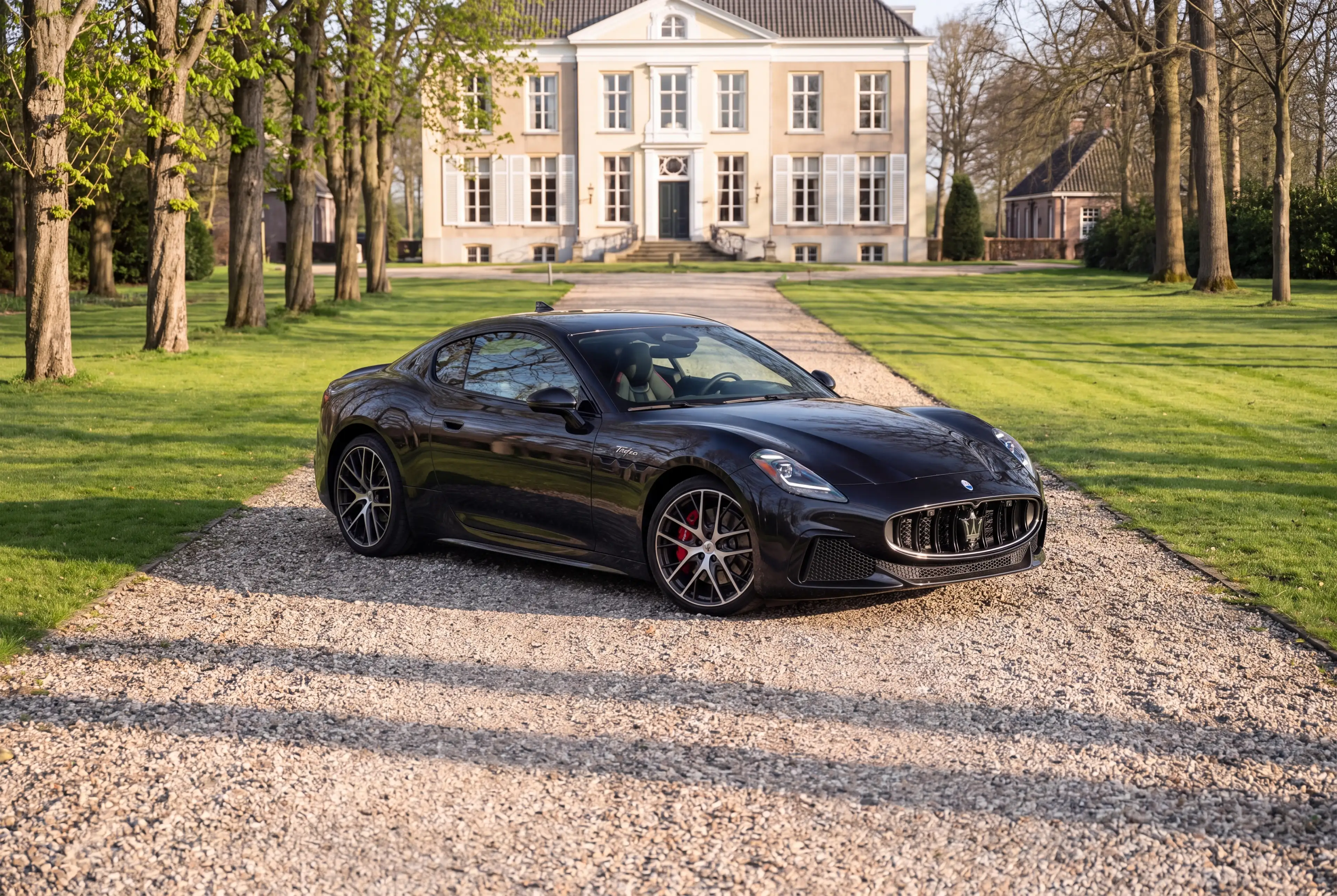 Maserati GranTurismo V6 AWD Trofeo — photo 9
