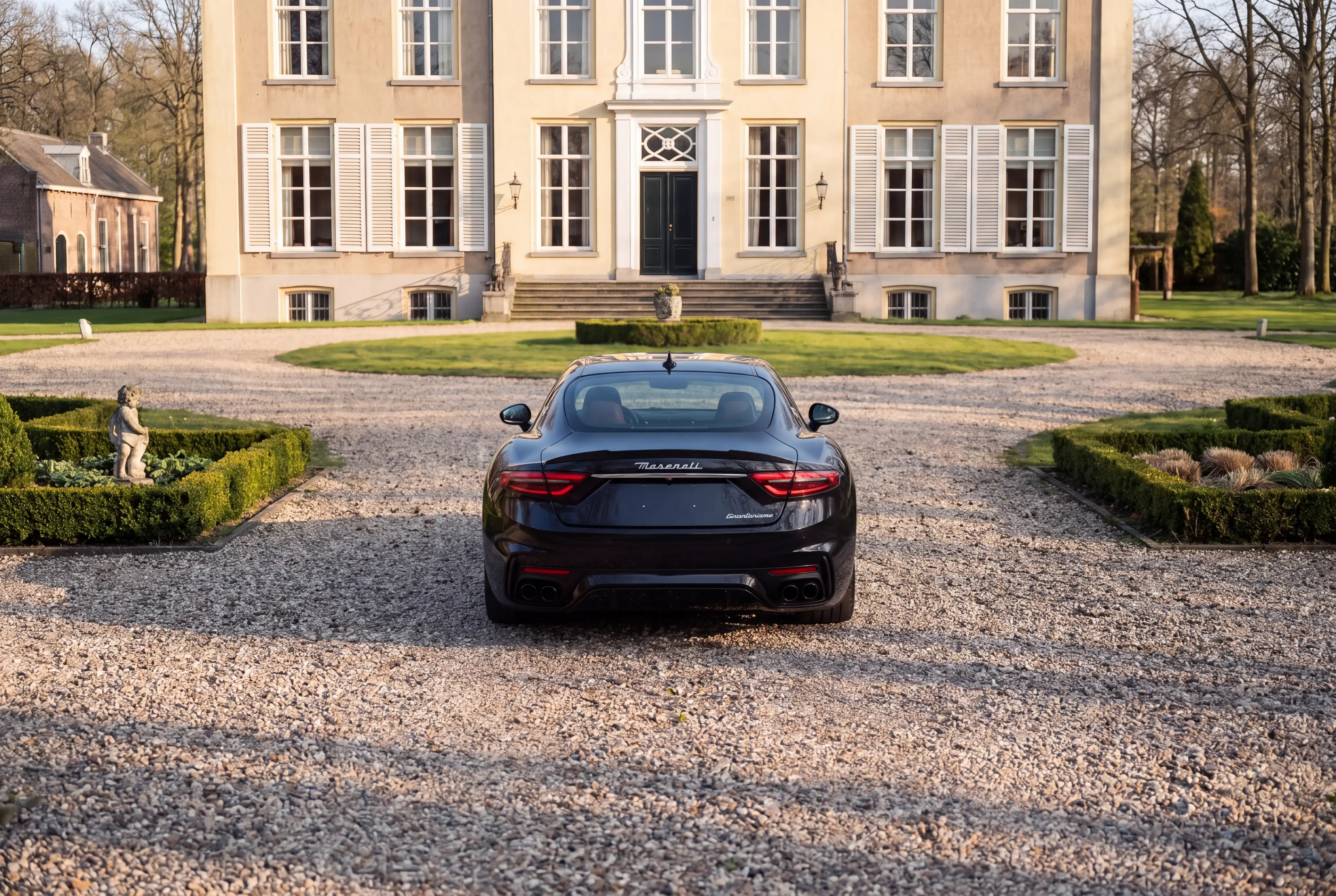 Maserati GranTurismo V6 AWD Trofeo — photo 10