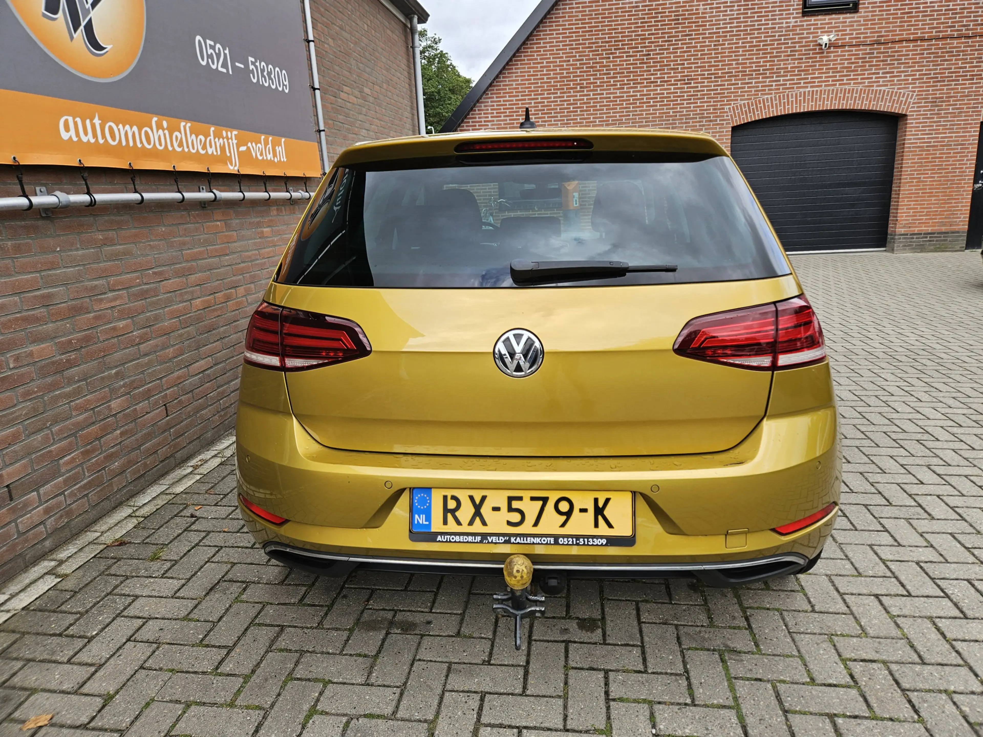 Volkswagen Golf 1.4 TSI Highline — photo 27