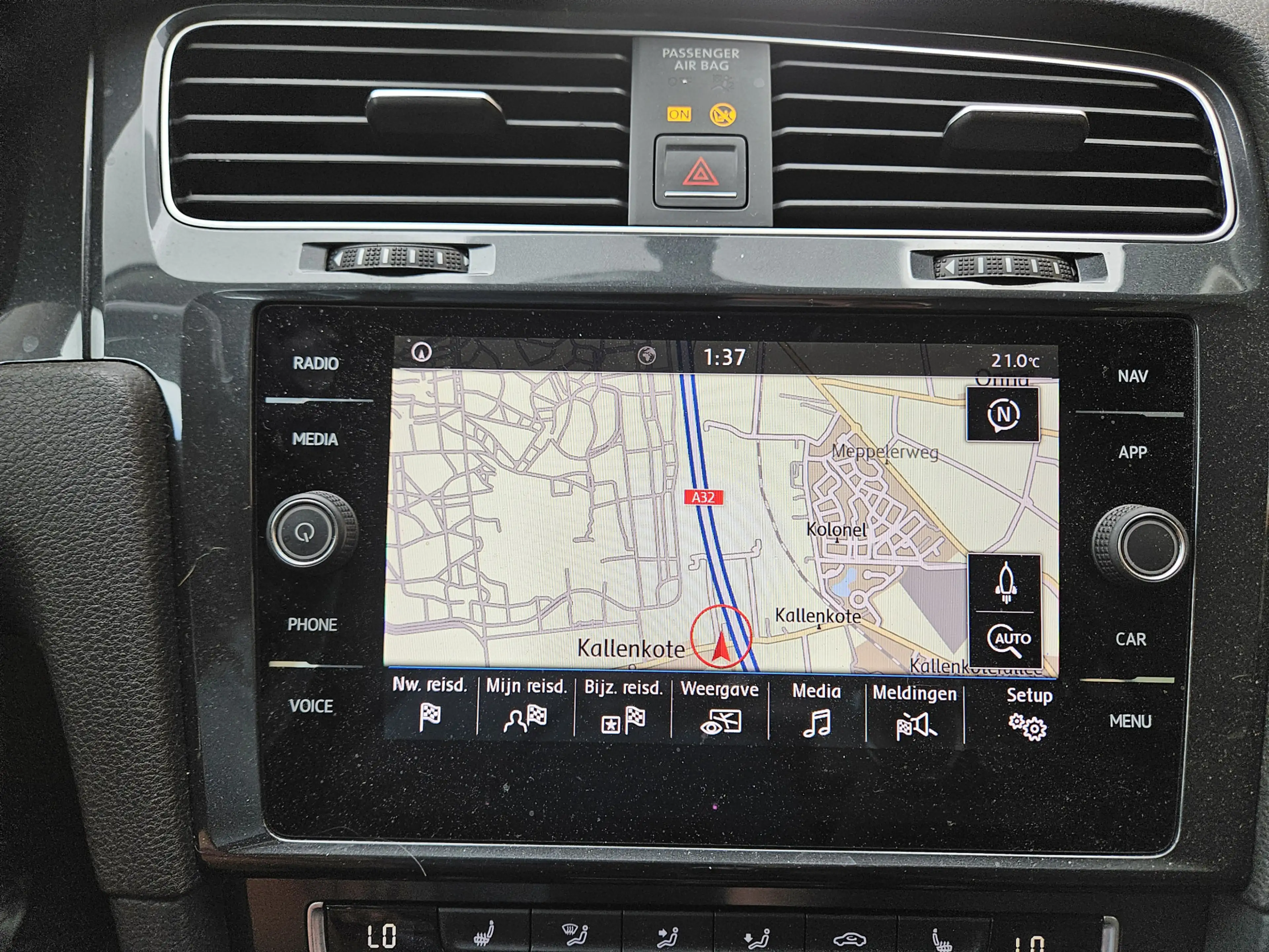 Volkswagen Golf 1.4 TSI Highline — photo 13
