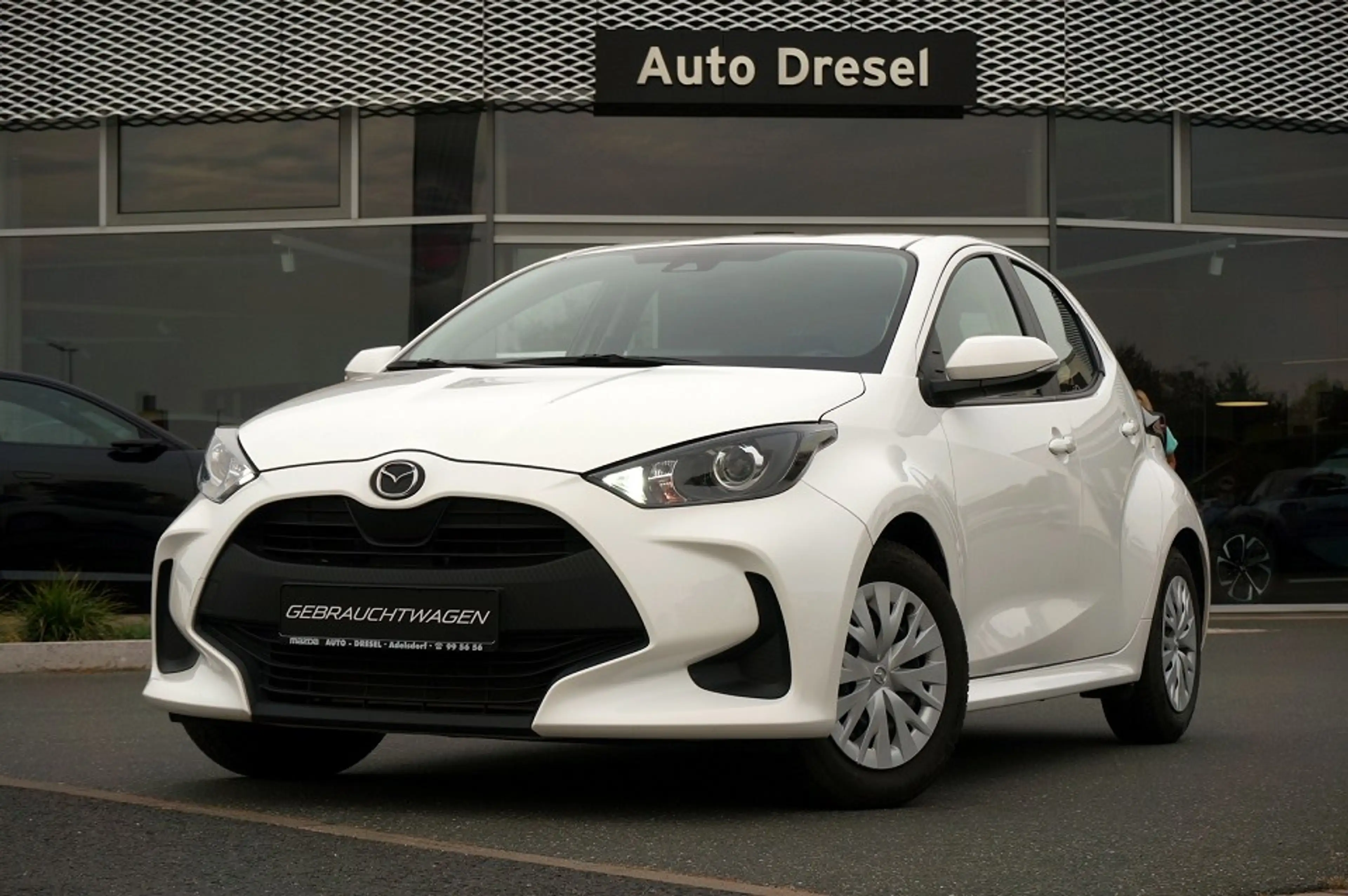 Mazda 2 Hybrid Pure | Benzin Hybrid 116 | Allwetterreifen — photo 2