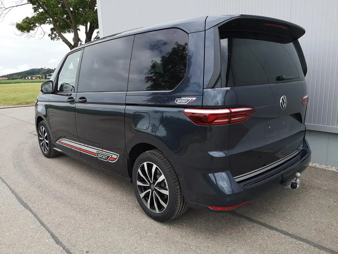 Volkswagen T7 Multivan 2,0TDI DSG ABT Sport Edition Komfort KÜ 5 Sitzer Bleu - 2