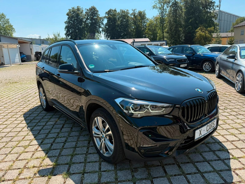 BMW X1 xDrive 18 d Sport Line — photo 3
