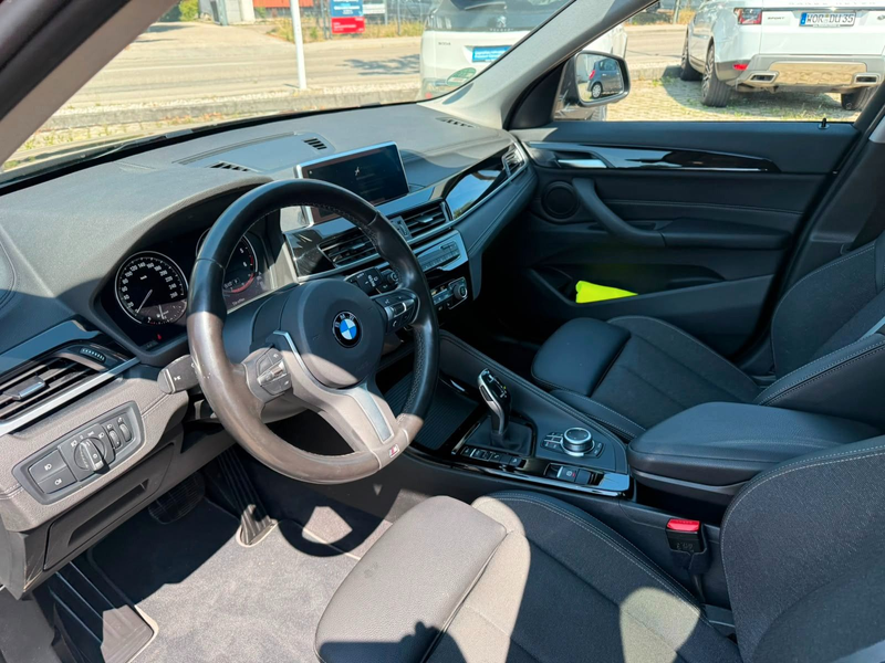 BMW X1 xDrive 18 d Sport Line — photo 10