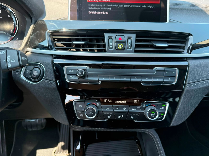 BMW X1 xDrive 18 d Sport Line — photo 13