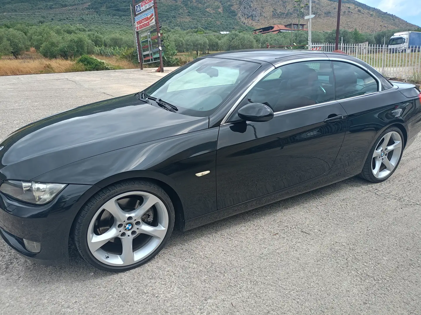 BMW 325 Serie 3 E93 Cabrio 325i Cabrio Eletta Nero - 2