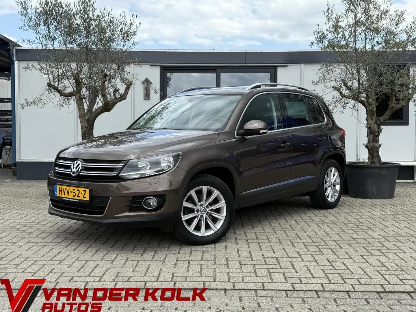 Volkswagen Tiguan 1.4 TSI Sport&Style Climate Cruise Sensoren Brown - 1