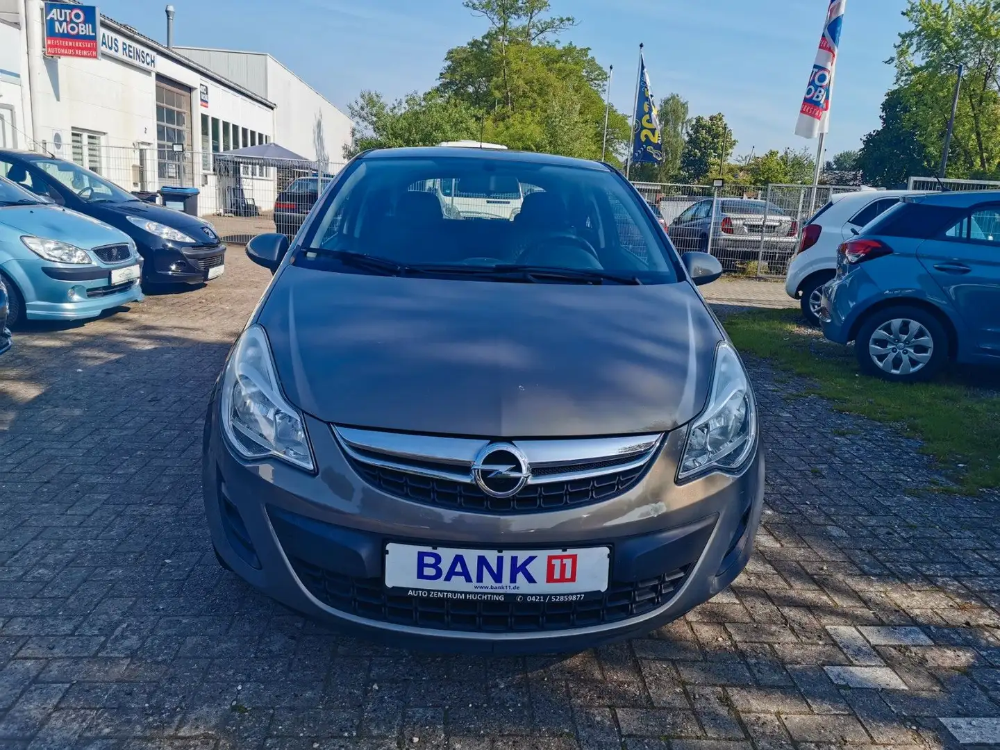 Opel Corsa D Active Braun - 2