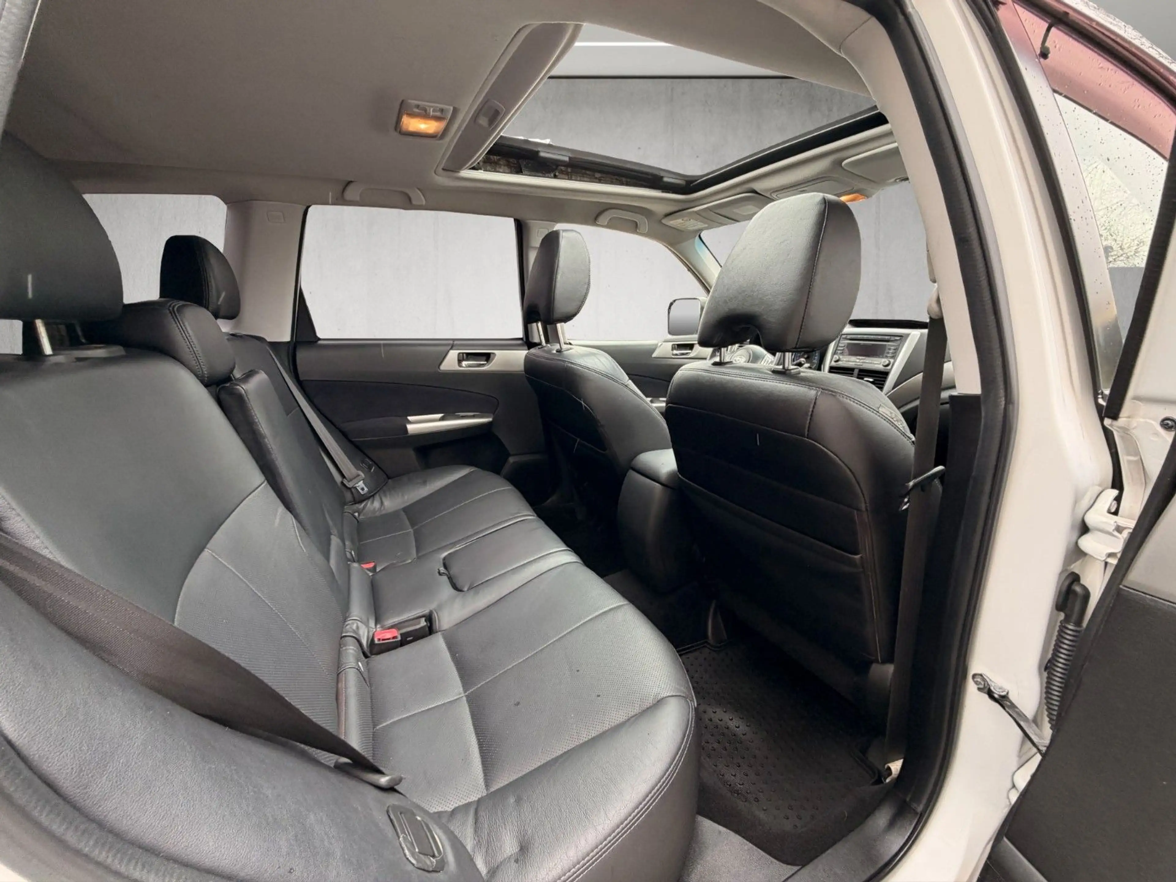 Subaru Forester 2.5XT Turbo Autom.*Pano*Leder*Xenon — photo 8