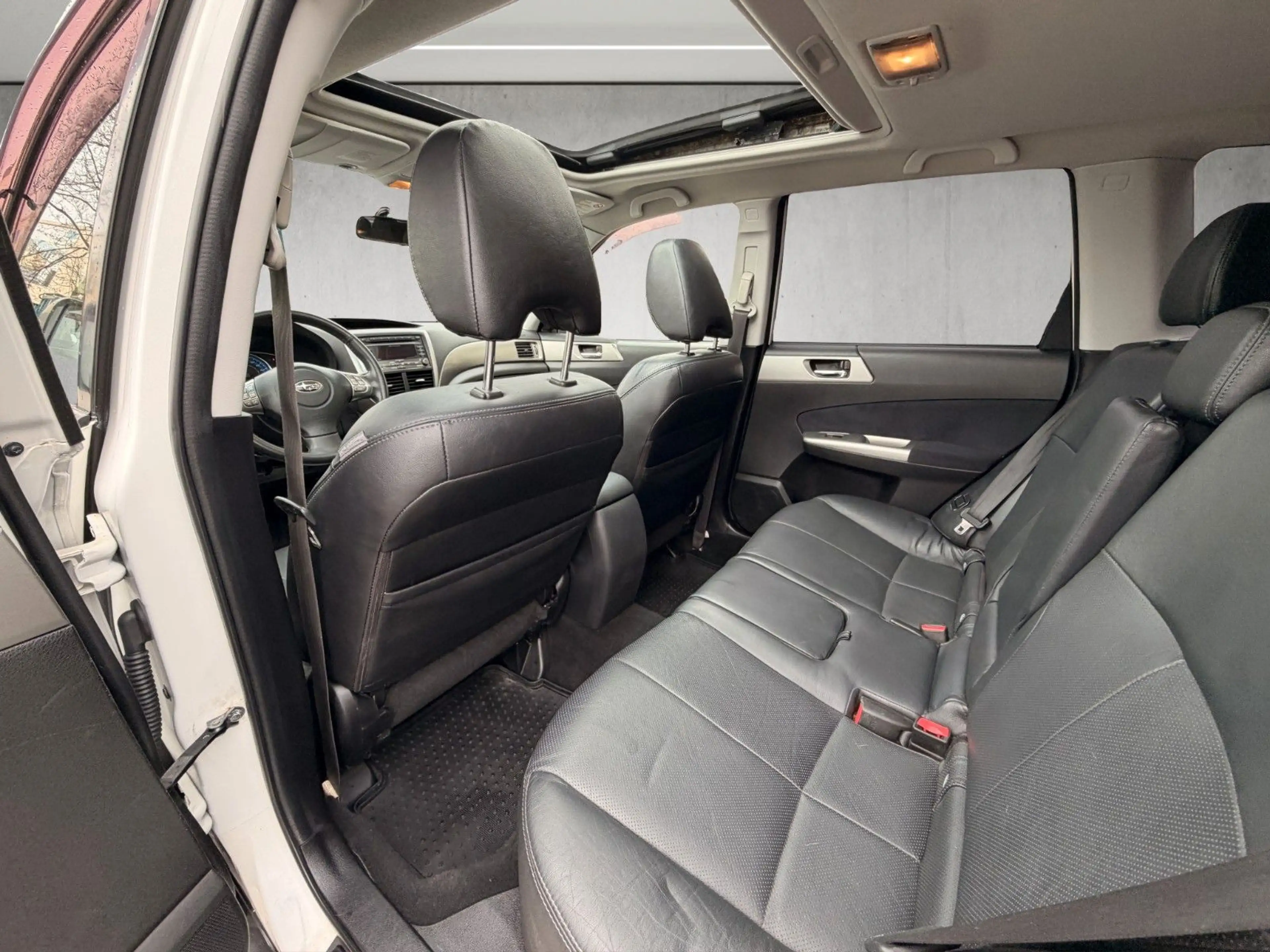 Subaru Forester 2.5XT Turbo Autom.*Pano*Leder*Xenon — photo 7