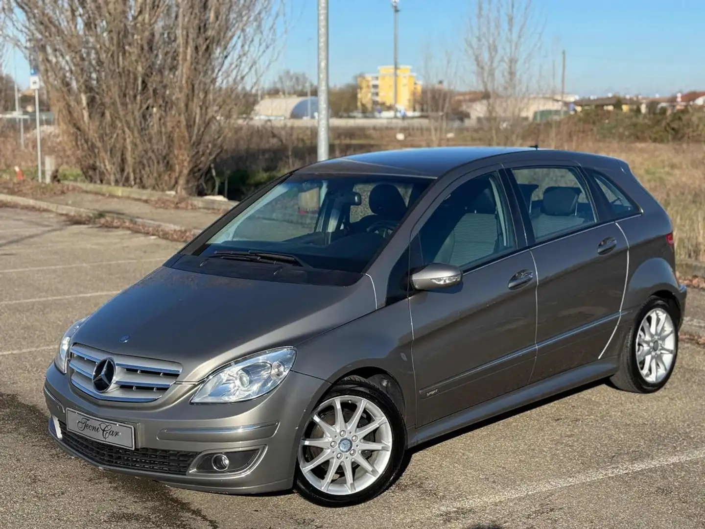 Mercedes-Benz B 200 CDI Sport “UNIPROPRIETARIO” Grau - 1