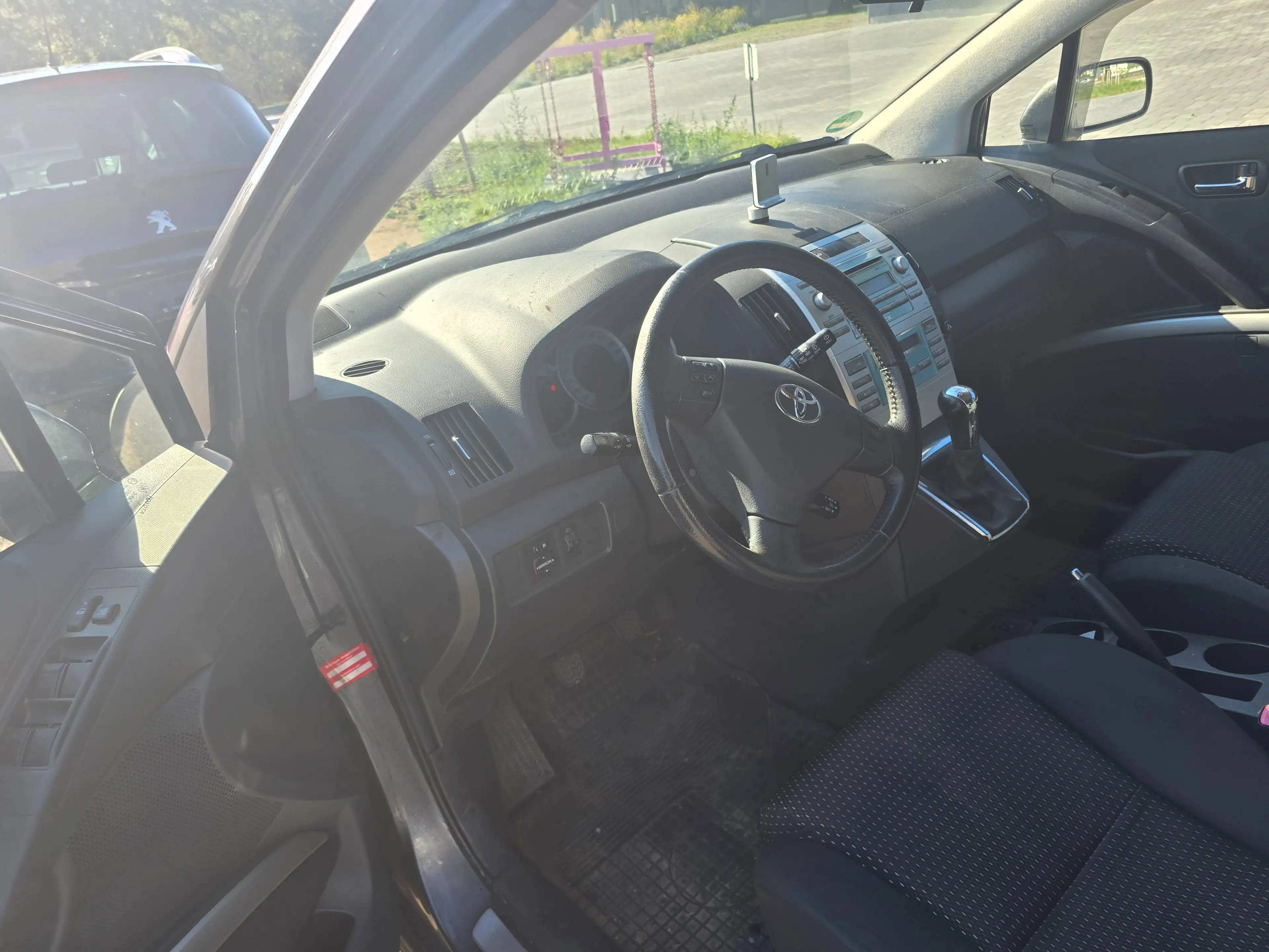Toyota Corolla Verso 1.8 Team — photo 10