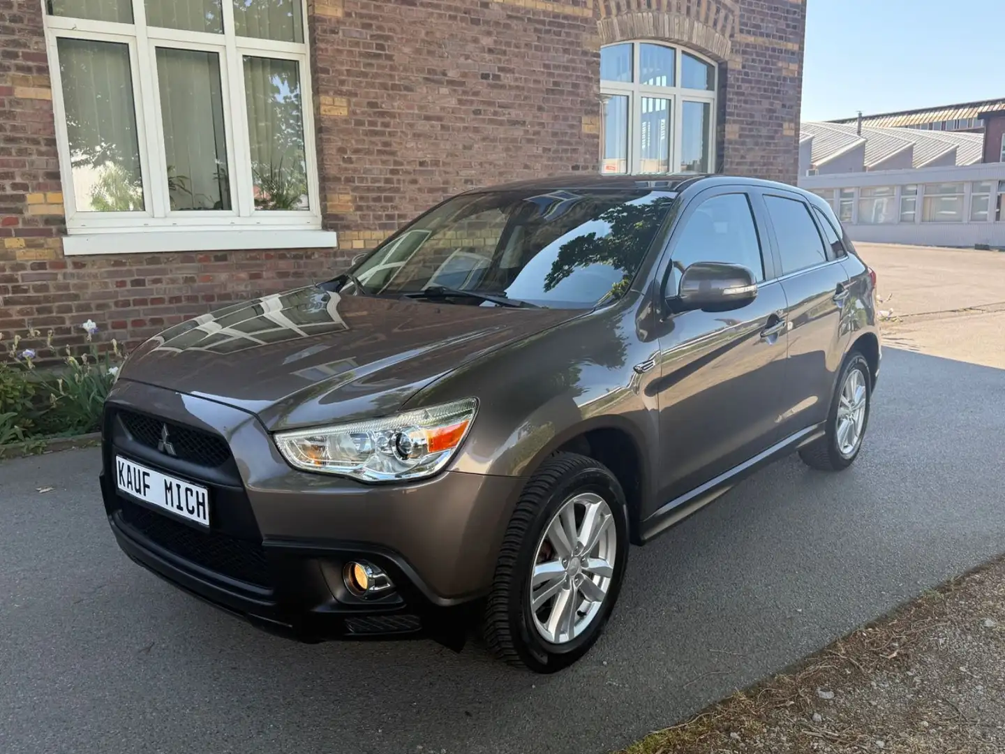Mitsubishi ASX 1.6/Euro5/Klima/Weing Km Braun - 1