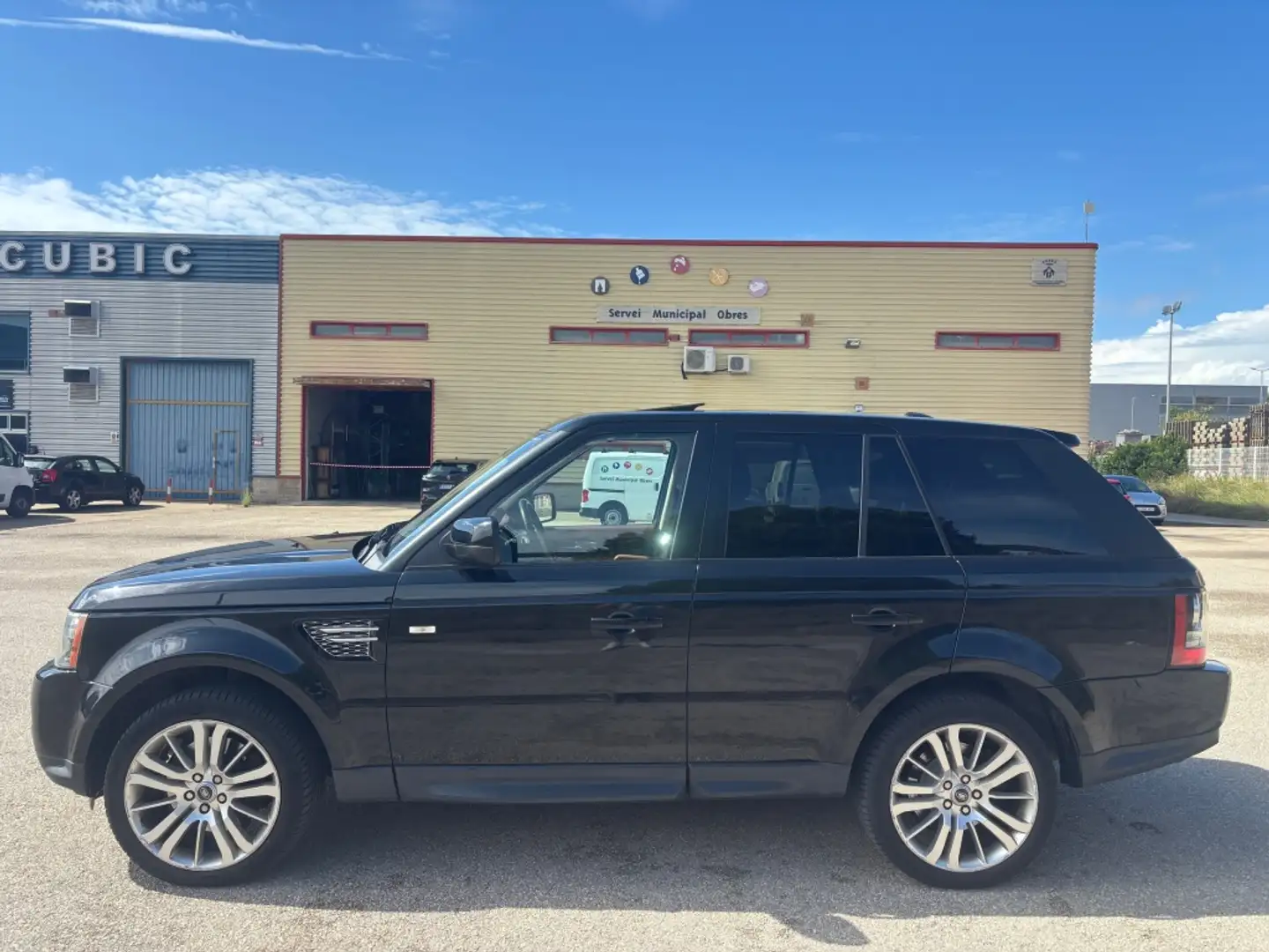 Land Rover Range Rover Sport 3.0SDV6 HSE Aut. Negro - 1