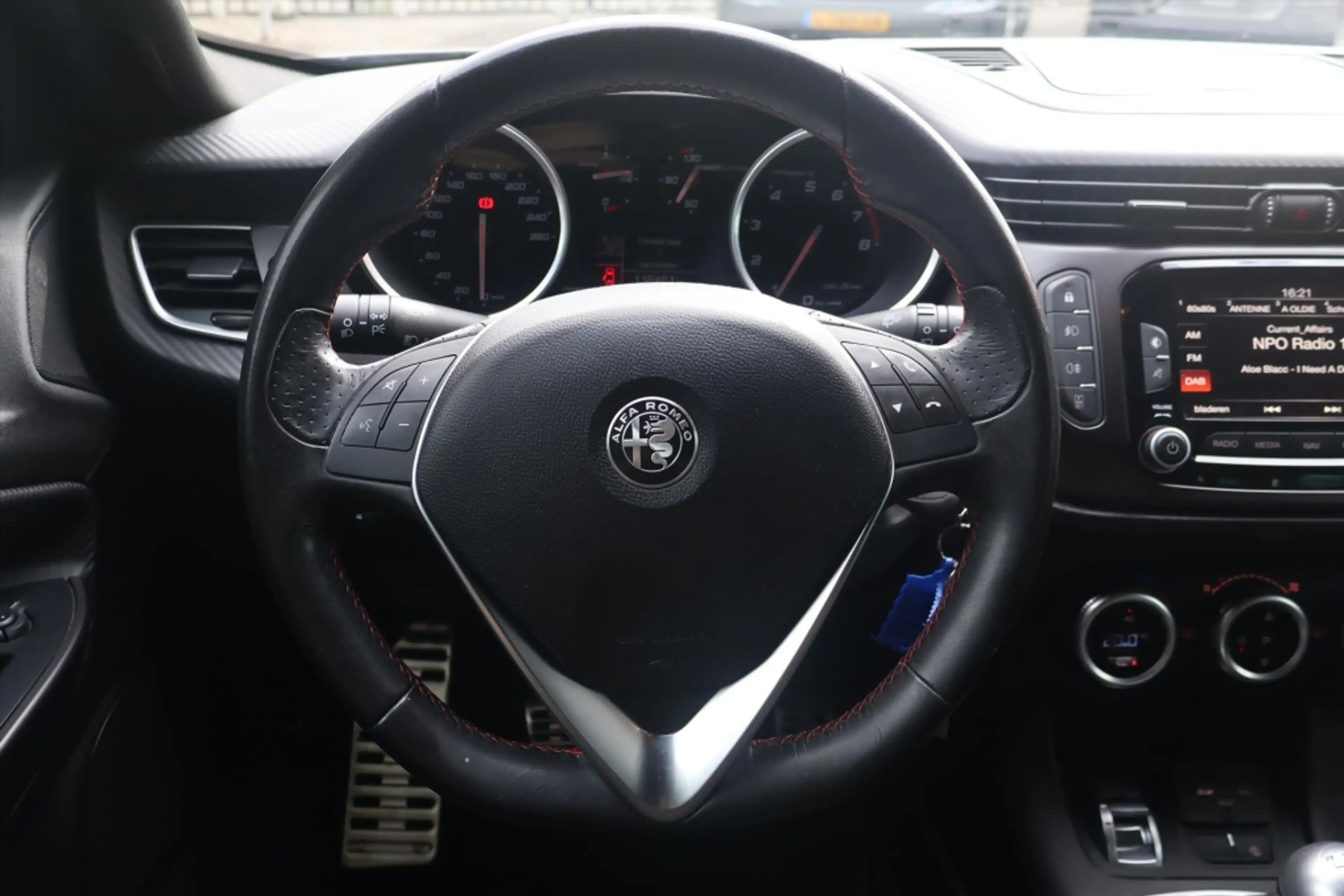 Alfa Romeo Giulietta 1.4 TURBO MULTIAIR Super 150pk | Navi | Parkeersen — photo 10