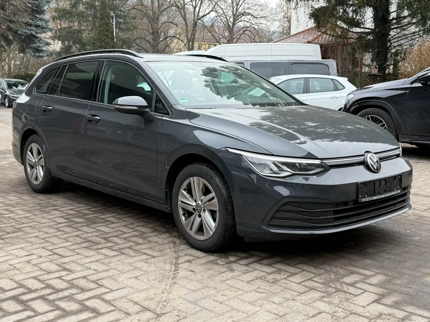 Volkswagen Golf 8 Variant 2.0 TDI Life LED+NAV+SHZ+ACC+DAB+ Gris - 1
