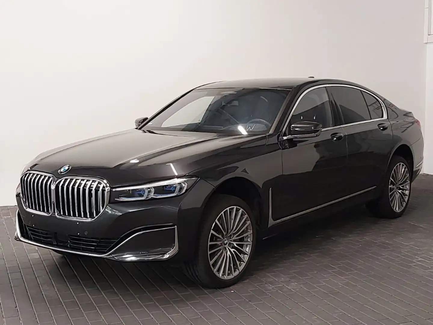 BMW 740 Baureihe 7 Lim 740 d xDrive UVP: 130.689,99€ Grau - 1