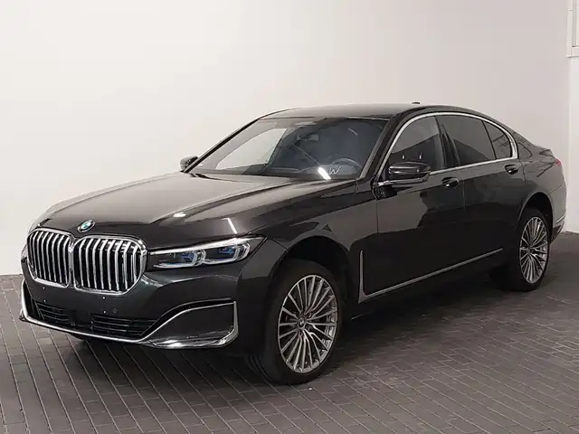 BMW 740 Baureihe 7 Lim 740 d xDrive UVP: 130.689,99€