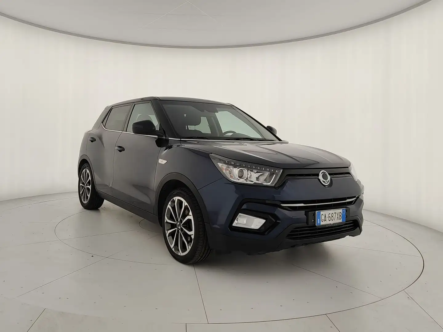 SsangYong Tivoli Tivoli 1.6 RISERVATA AD ESPERTI DEL SETTORE! Blau - 1