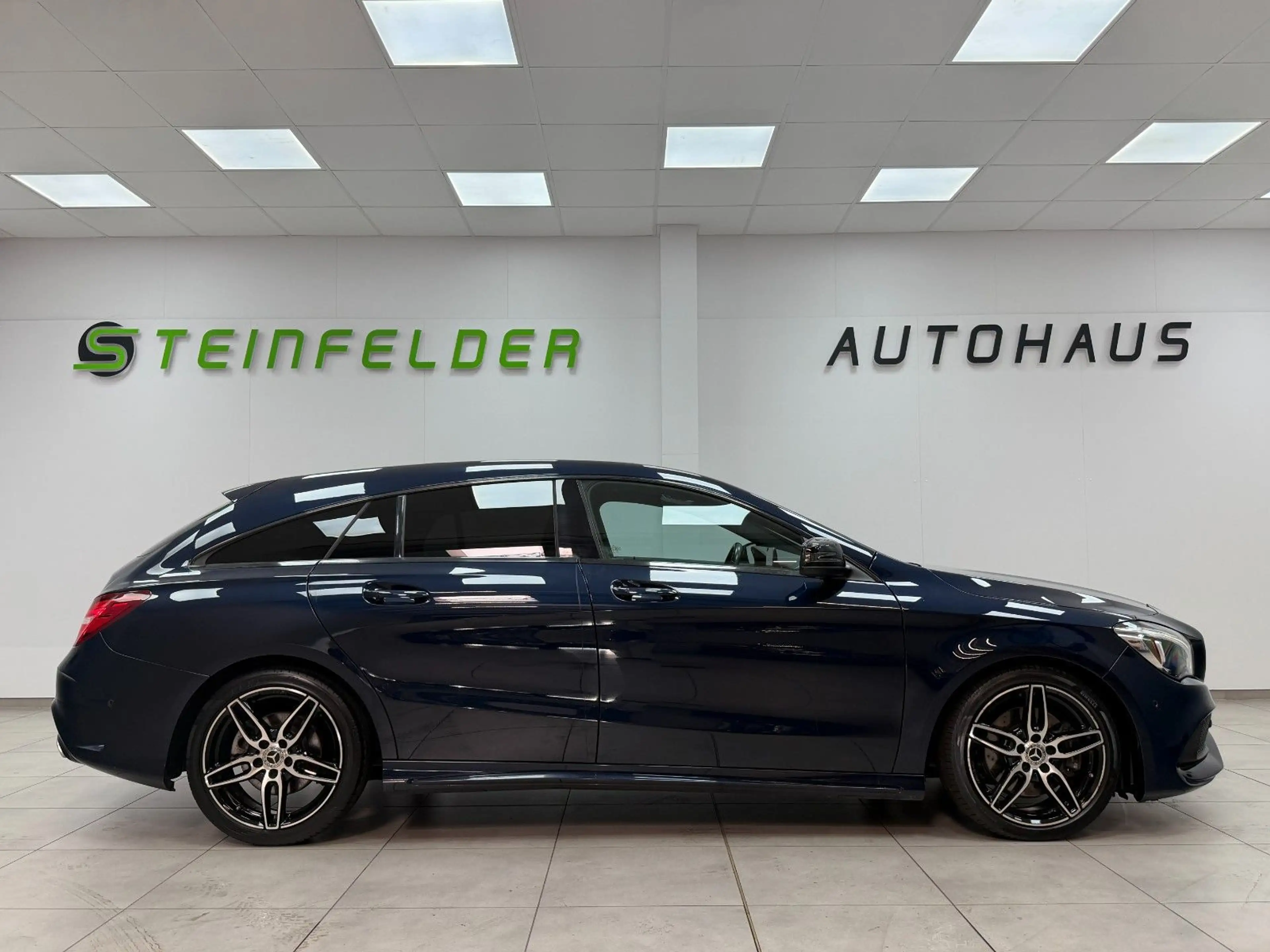 Mercedes-Benz CLA 220 / AMG / AHK / NIGHT PAKET — photo 8