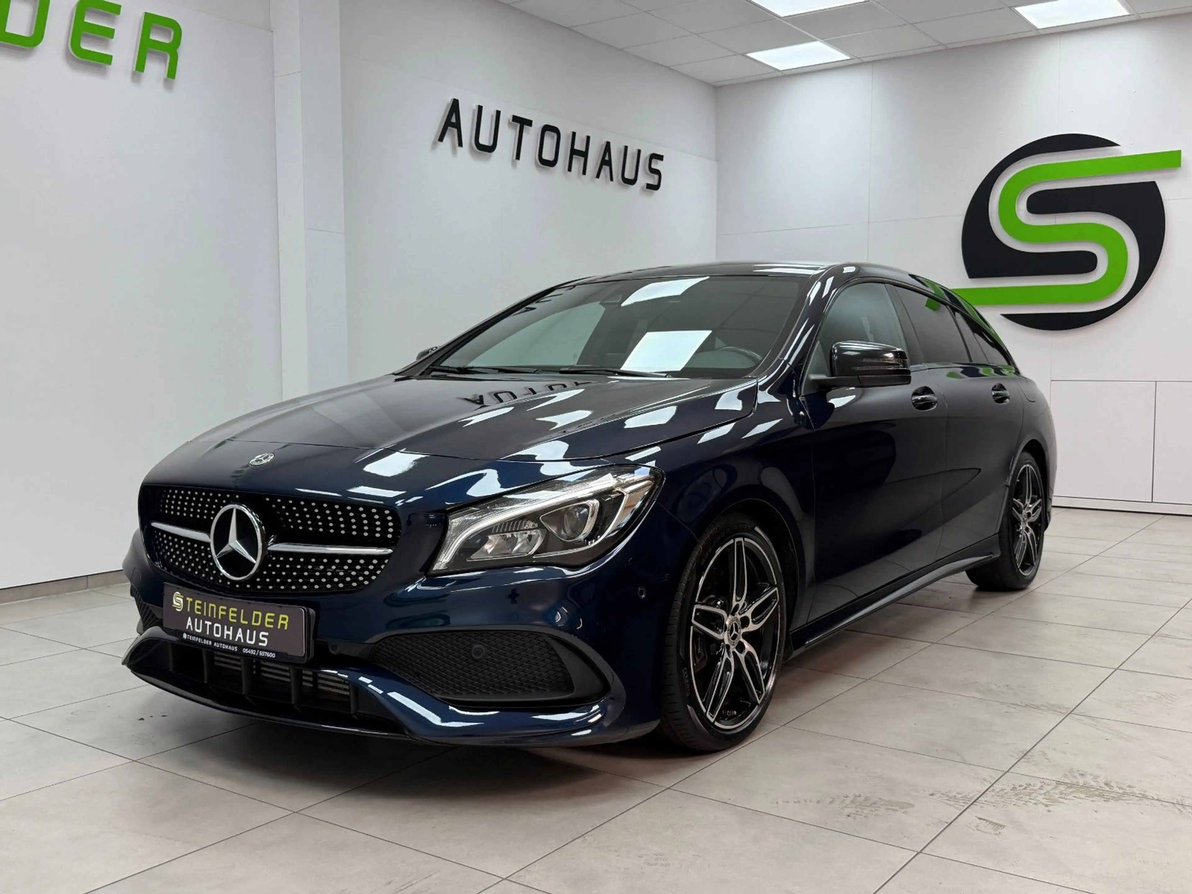 Mercedes-Benz CLA 220 / AMG / AHK / NIGHT PAKET — photo 3