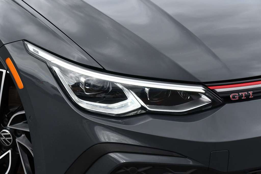 2022 Volkswagen Golf Performance + Toit ouvrant + Cuir + Affichage - Tê — снимка 1