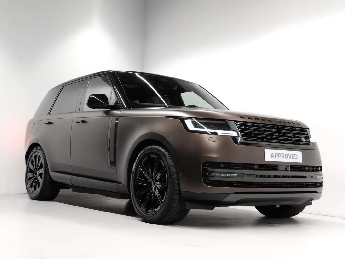Land Rover Range Rover P550e 4WD PHEV Auto Autobiography Tourmaline Brown Bruin - 2