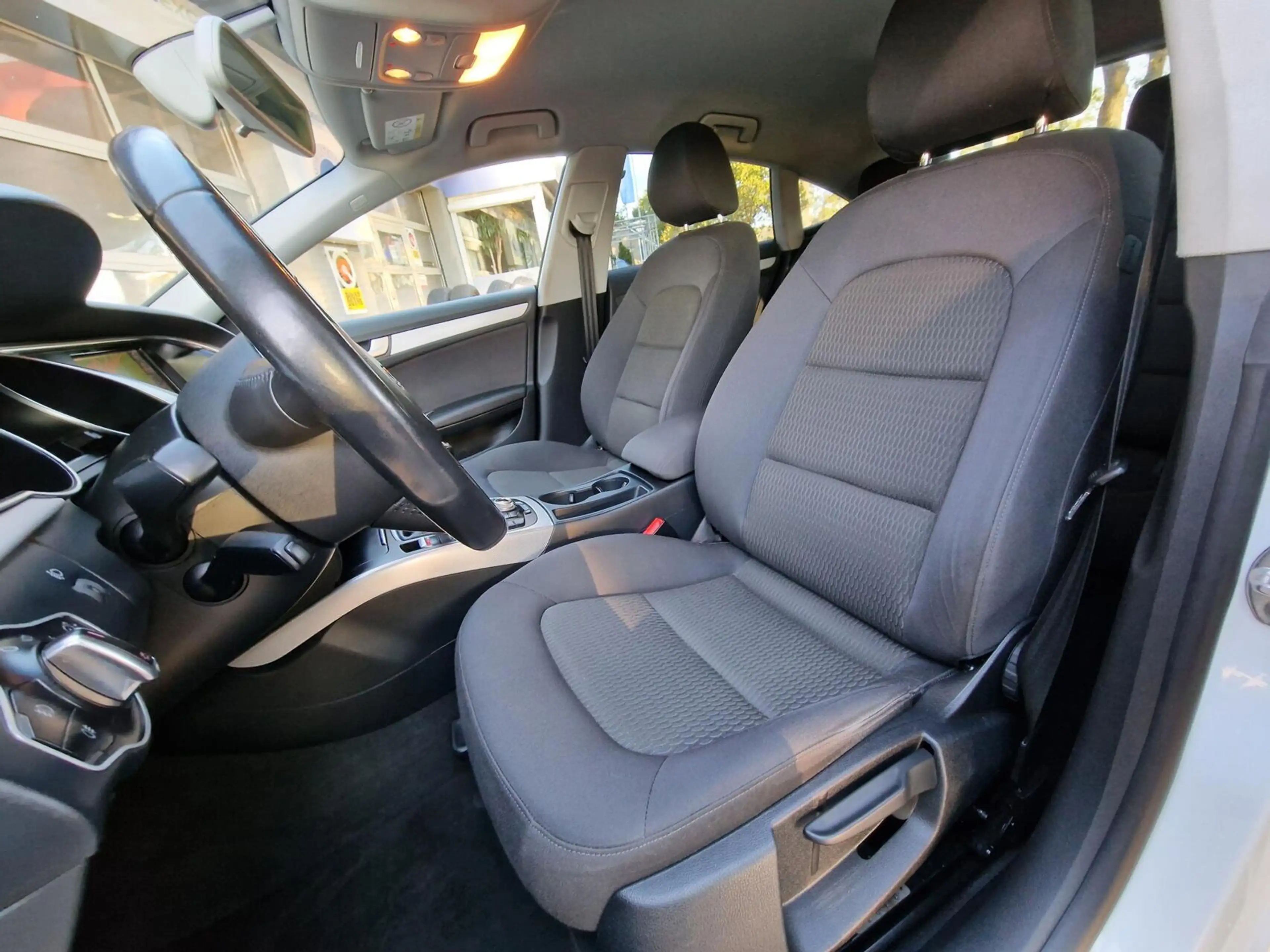 Audi A5 Sportback 1.8 TFSI|Clima|Navi|18-inch all seasons| — photo 4