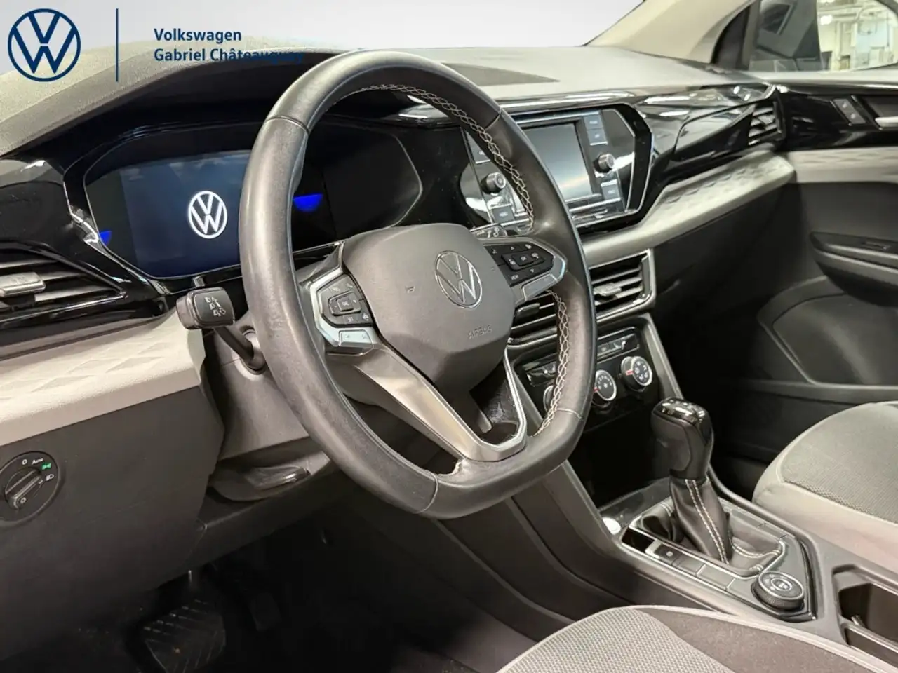 Volkswagen Taos снимка Volkswagen Taos