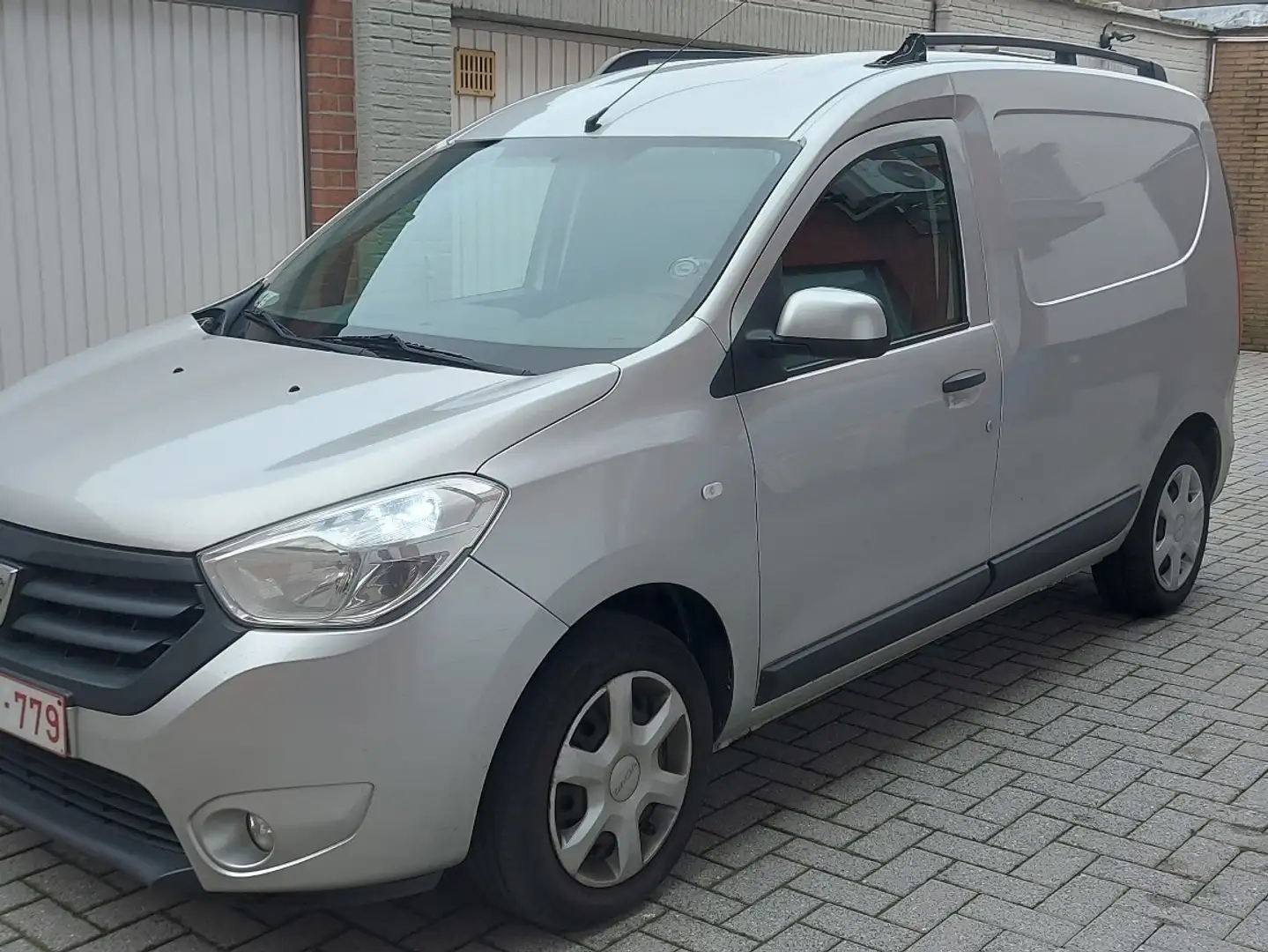 Dacia Dokker Express dCi 75 Ambiance Argent - 2