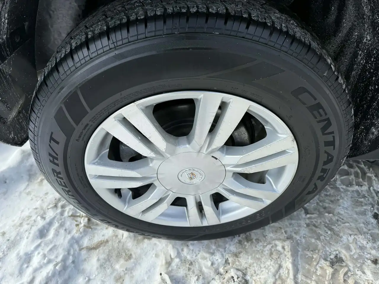 Cadillac SRX снимка Cadillac SRX