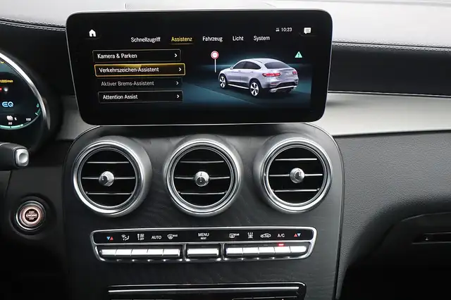 Mercedes-Benz GLC 300 de PHEV Coupé 4MATIC Aut. ACC, AHK elektr., Mul... Ansicht 23