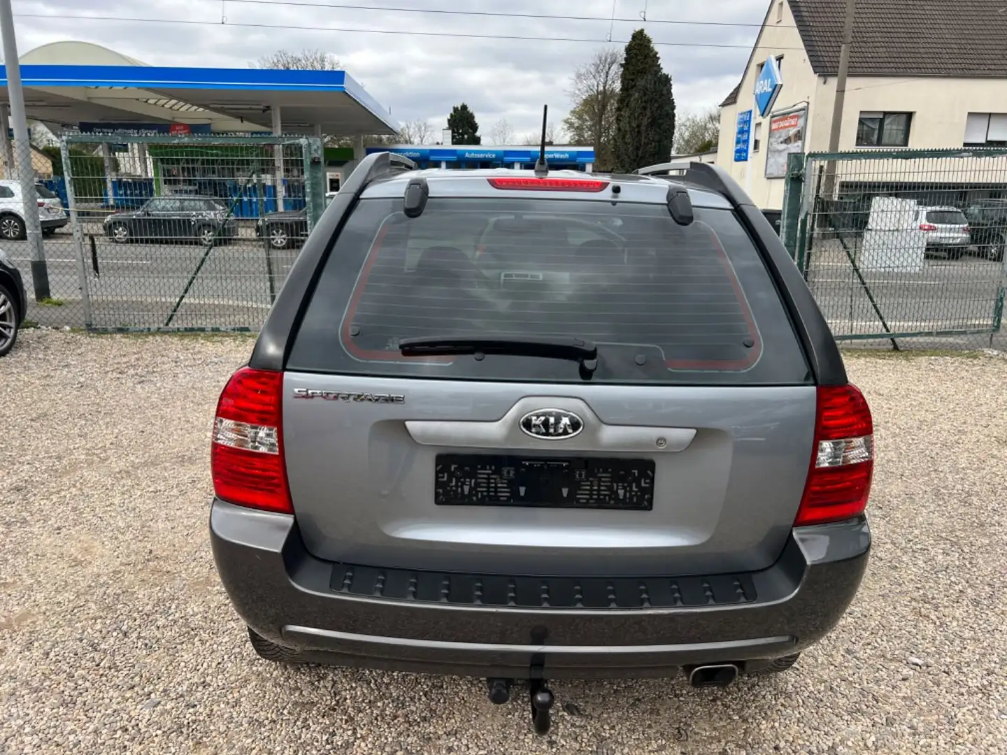 Kia Sportage EX 4WD*TÜV NEU*ALLRAD*KLIMA*SEHR SAUBER Grey - 2