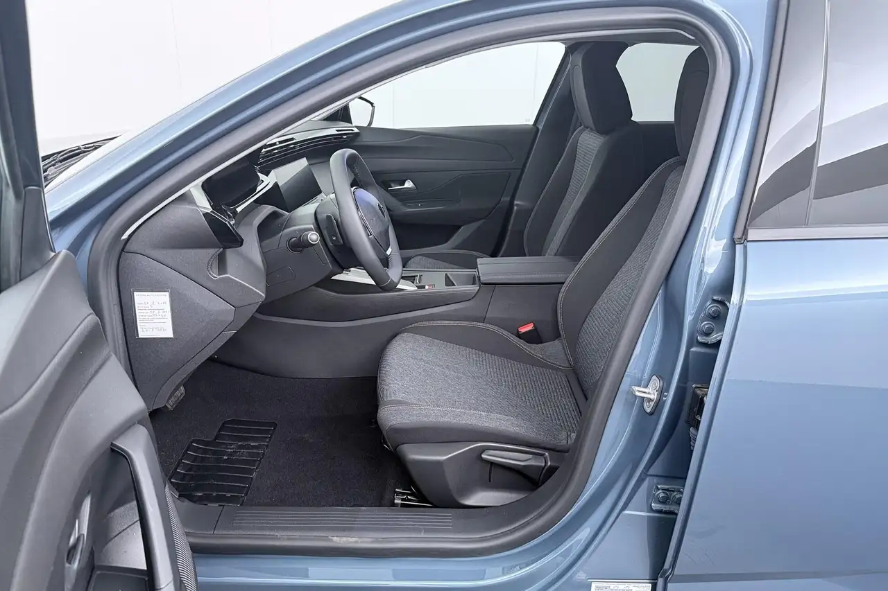 Peugeot 308 2026 — фото 15