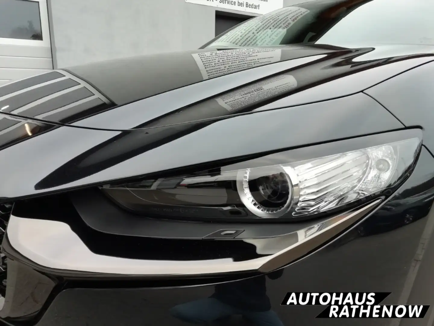 Mazda CX-30 Nagisa Edition HUD Navi LED ACC El. Heckklappe App Schwarz - 2