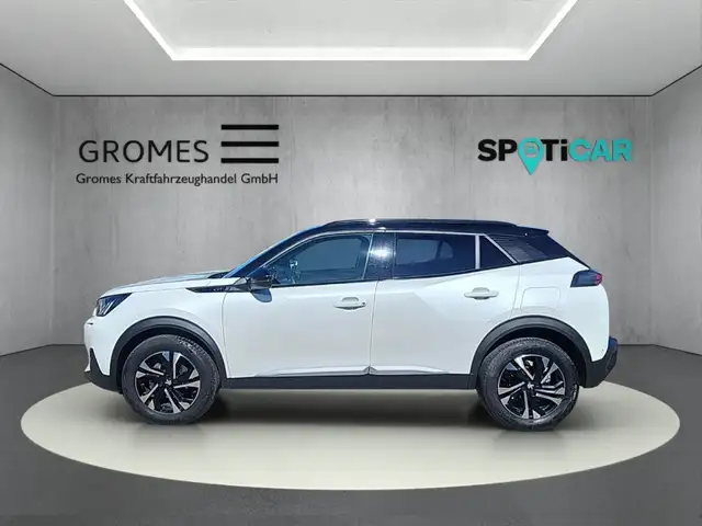 Peugeot 2008 view 6