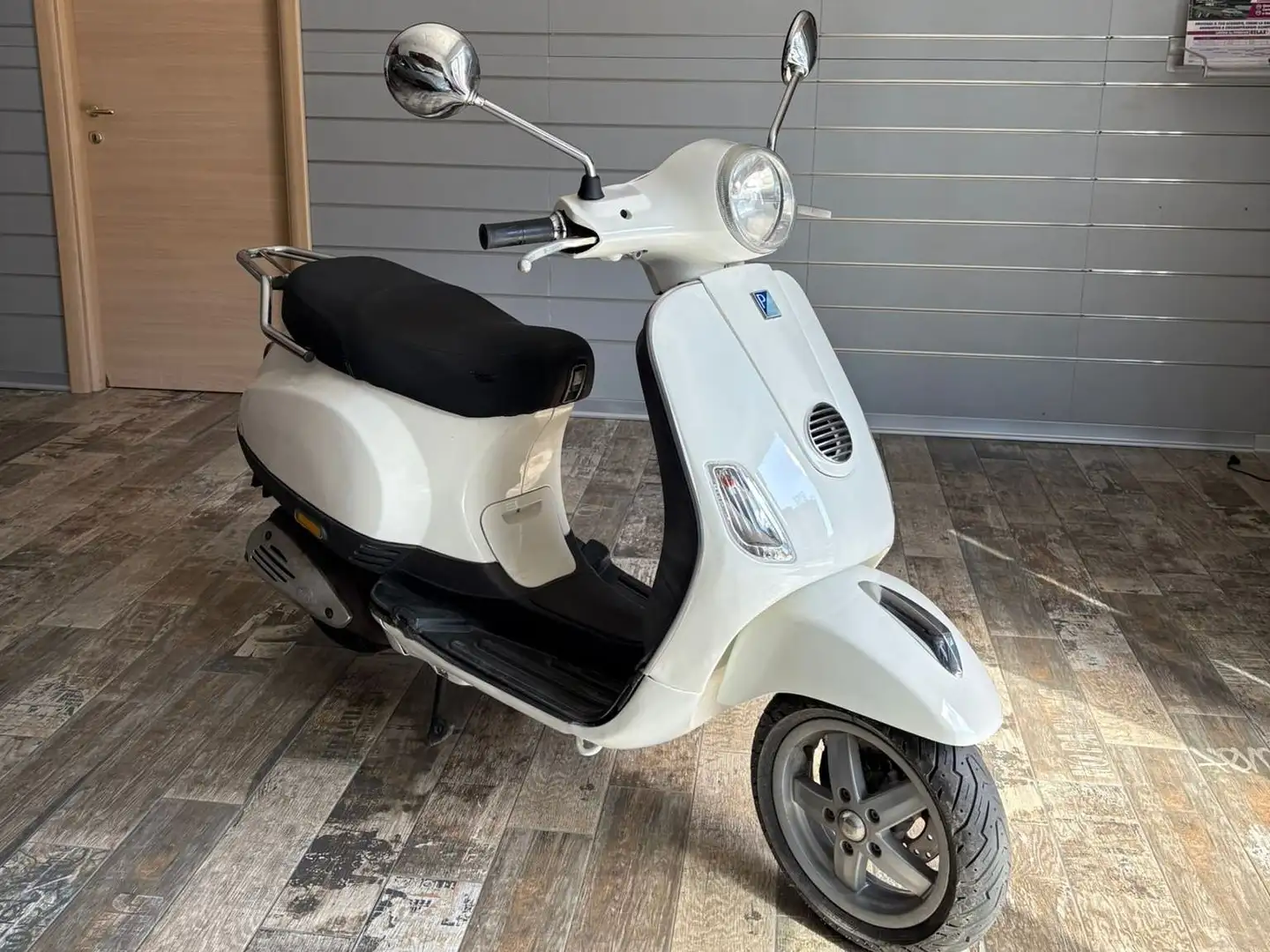 Vespa 50 2t Bianco - 1