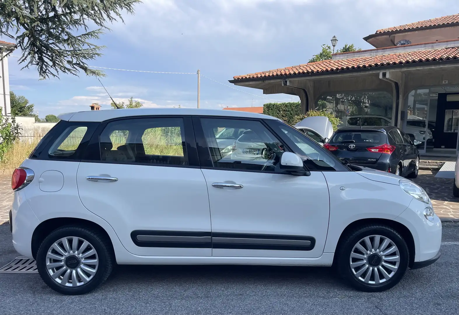 Fiat 500L Living 1.3 mjt Pop Star 85cv - 1