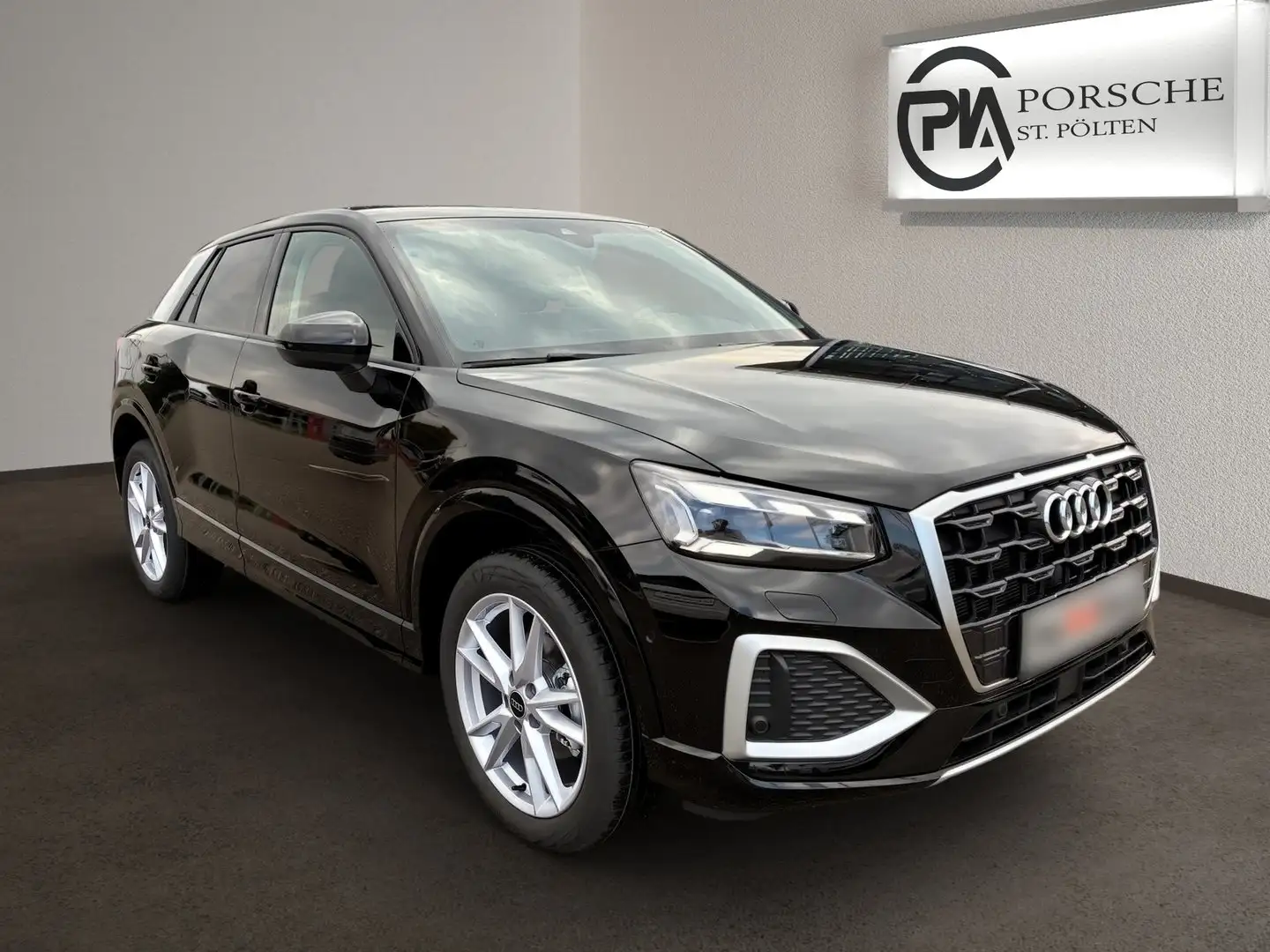 Audi Q2 30 TFSI admired Schwarz - 2