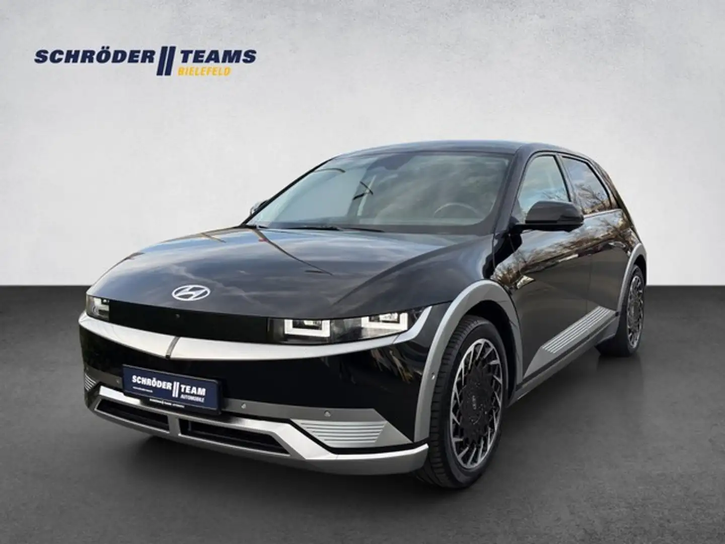 Hyundai IONIQ 6 5 Elektro 72,kWh Uniq PANO/AHK/NSCC Noir - 1