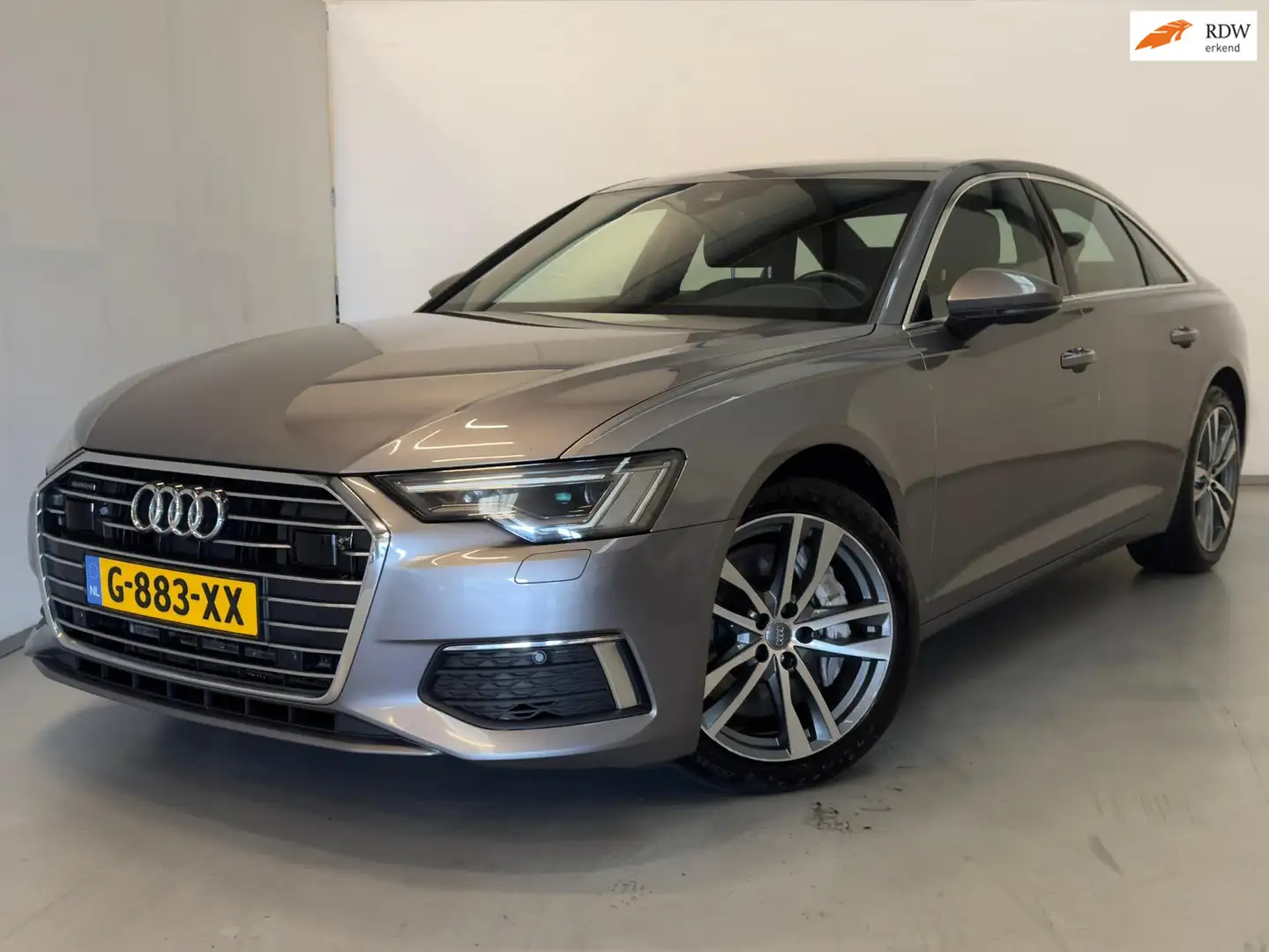 Audi A6 Limousine 55 TFSI Quattro / B&O / Memory / ACC / L Grijs - 1