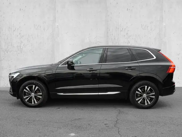 Volvo XC60 view 5