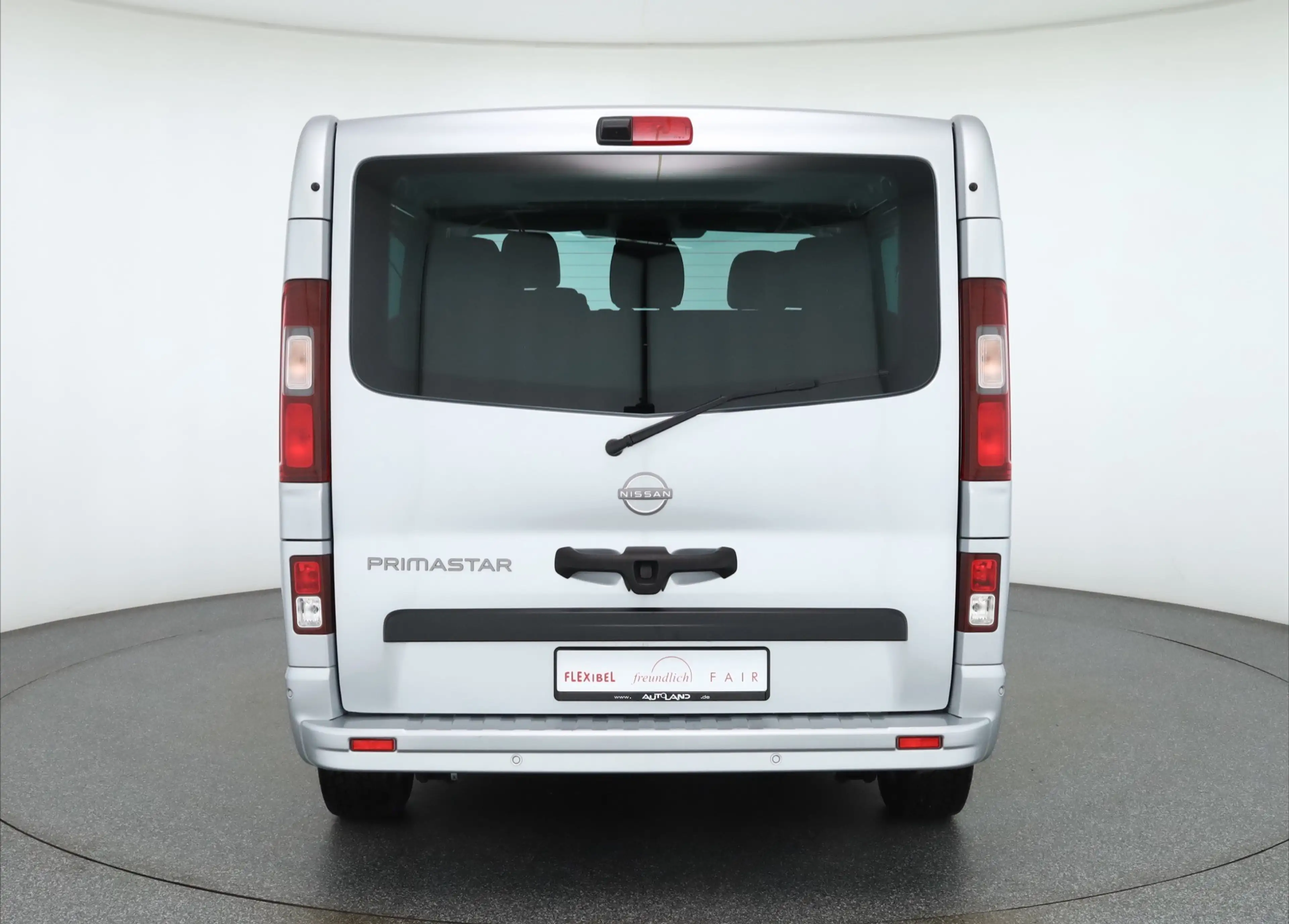 Nissan Primastar 2.0 Kombi Tekna dCi 8-Sitzer LED Navi — photo 4