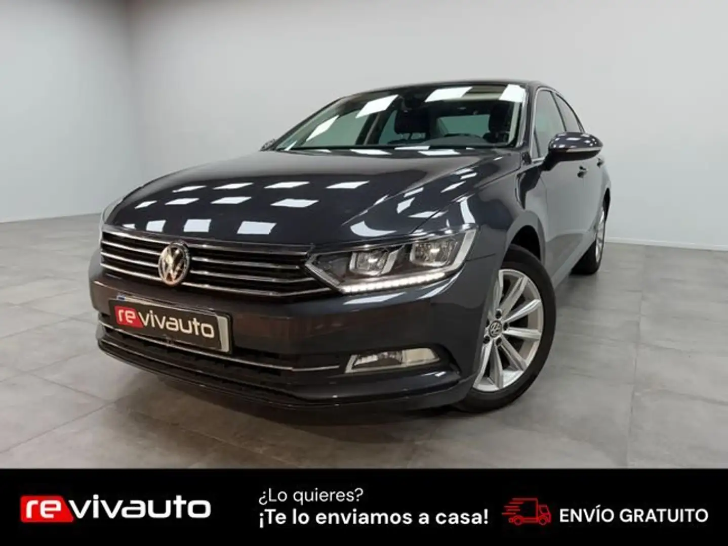 Volkswagen Passat 2.0TDI Advance 110kW Gris - 1