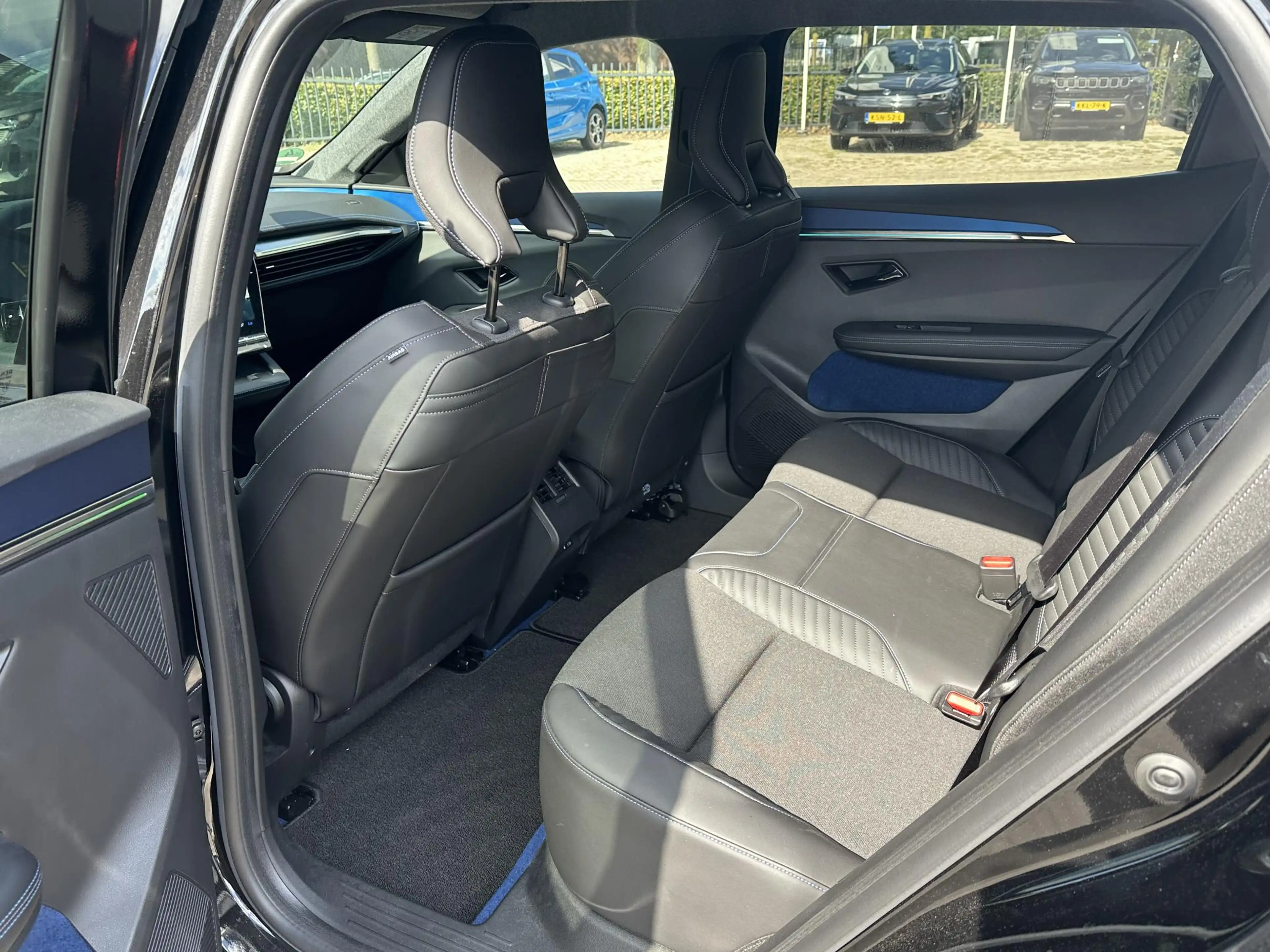 Renault Scenic E-Tech EV87 long range esprit Alpine 16K KM! | STO — photo 11